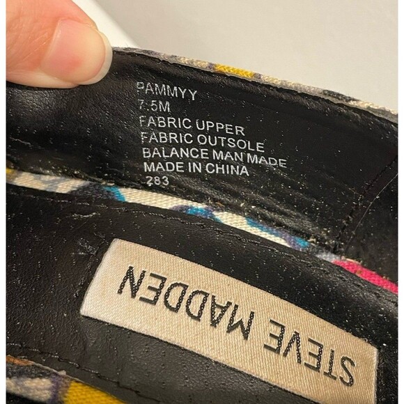 Steve Madden Pammyy Wedge Multi-Color Heel Women’s 7.5M Boho Aztec Retro Pop Art - Picture 8 of 9